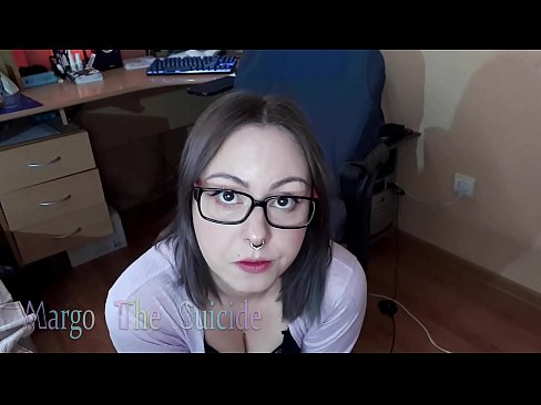 ❤️ မျက်မှန်တပ်ထားသော Sexy ကောင်မလေး Dildo ကို ကင်မရာတွင် နက်ရှိုင်းစွာ စုပ်သည်။ ❤️ Porno my.com-milf-300.ru ❌❤